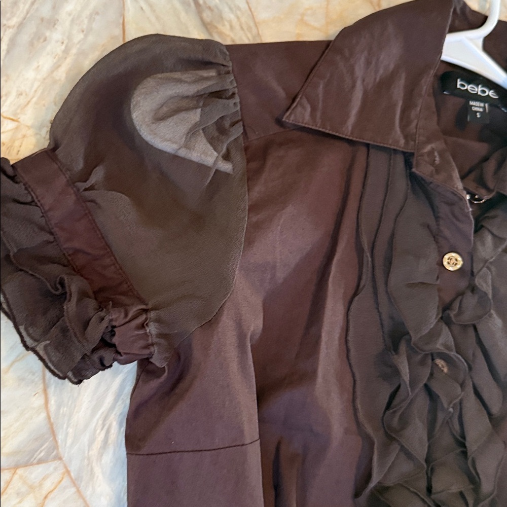 Bebe Chocolate Ruffle Blouse Small - Picture 9 of 13